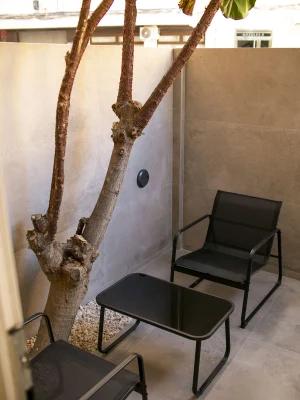 apartamento-deluxe-para-4-personas-con-patio-13