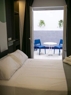 habitacion-doble-standard-con-patio-12